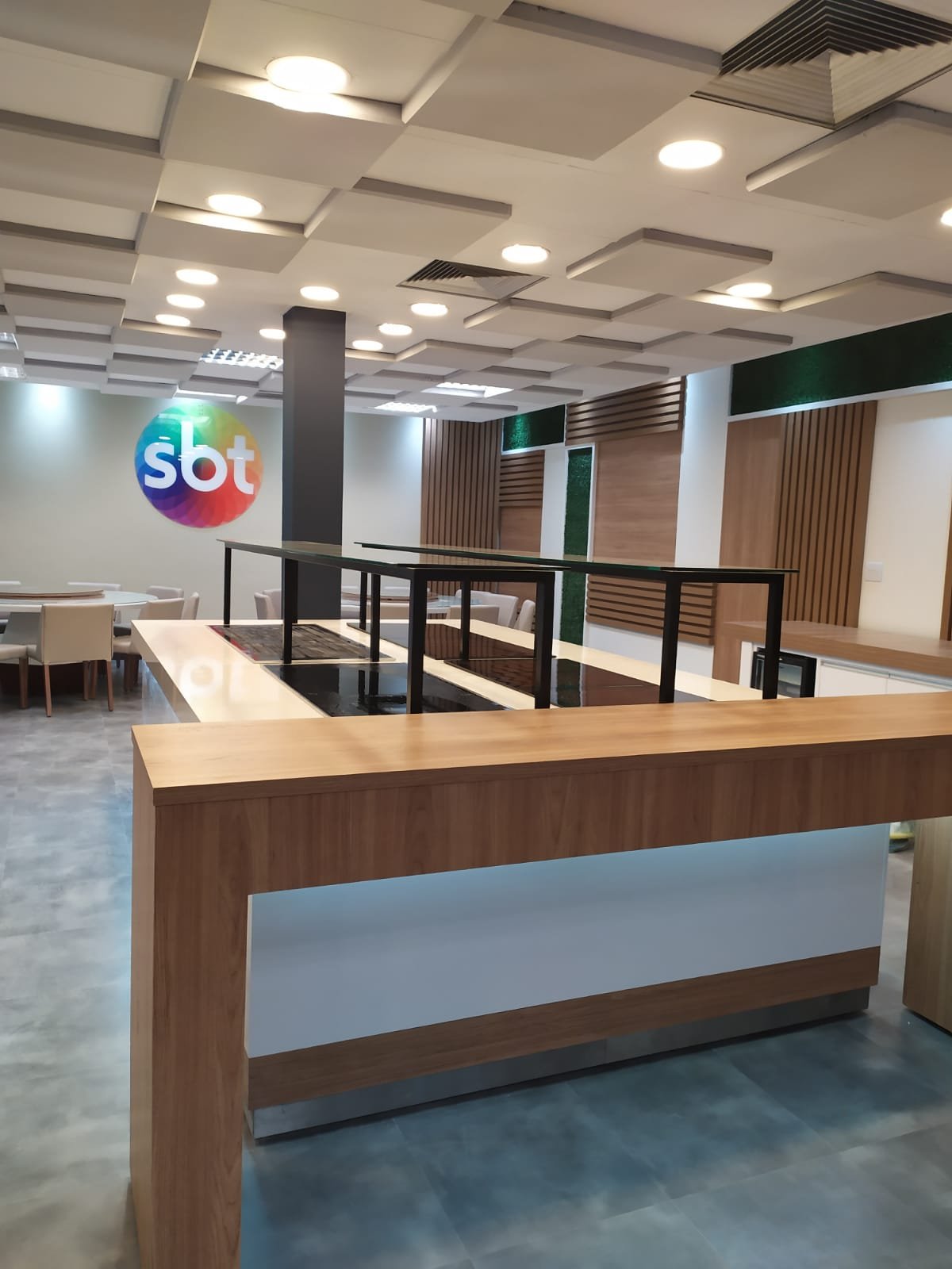 Reforma do Restaurante Executivo SBT — ambiente corporativo renovado pela Sage